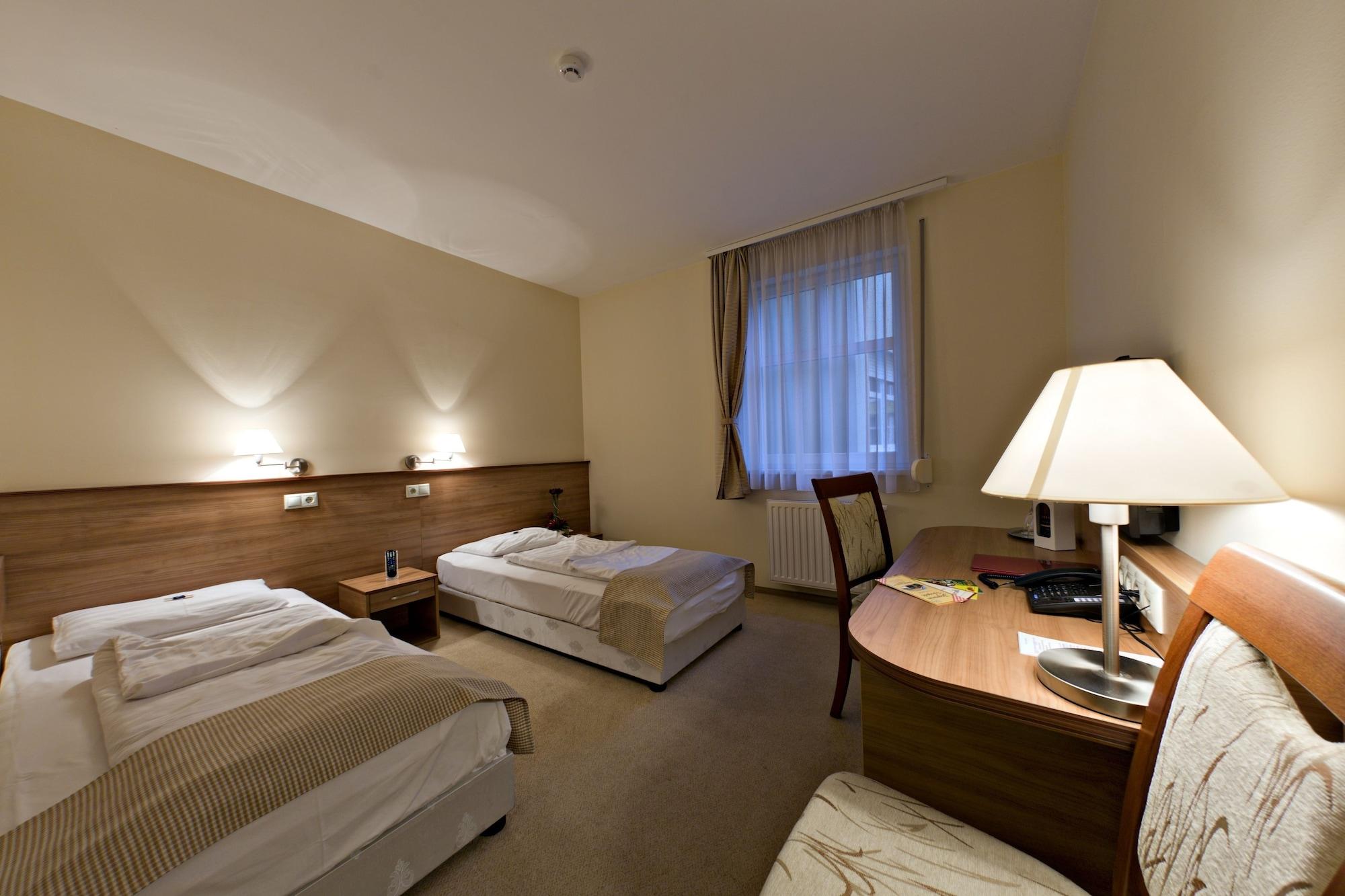 Hotel Civitas Sopron Dış mekan fotoğraf