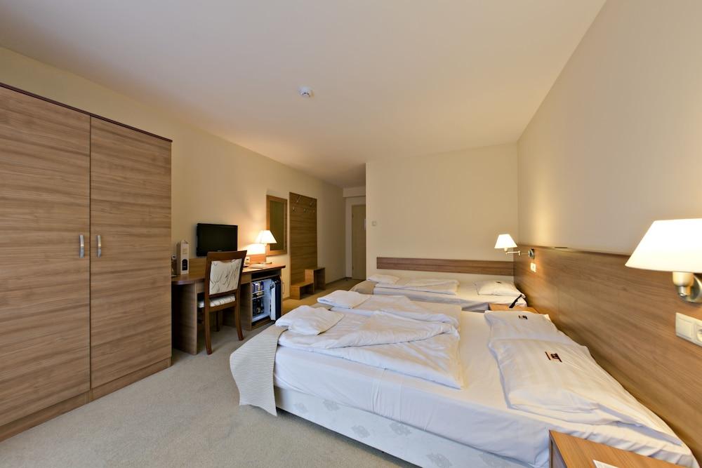 Hotel Civitas Sopron Dış mekan fotoğraf